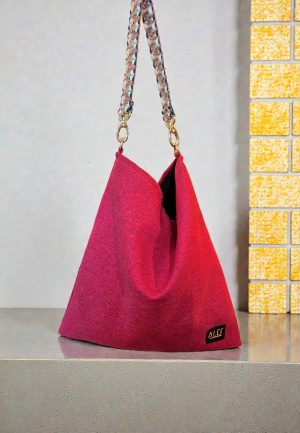 Τσάντα Ώμου Slouchy Red