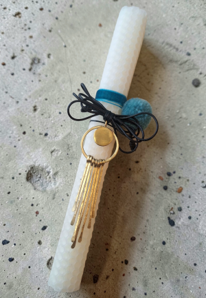 Λαμπάδα Λευκή με Κολιέ