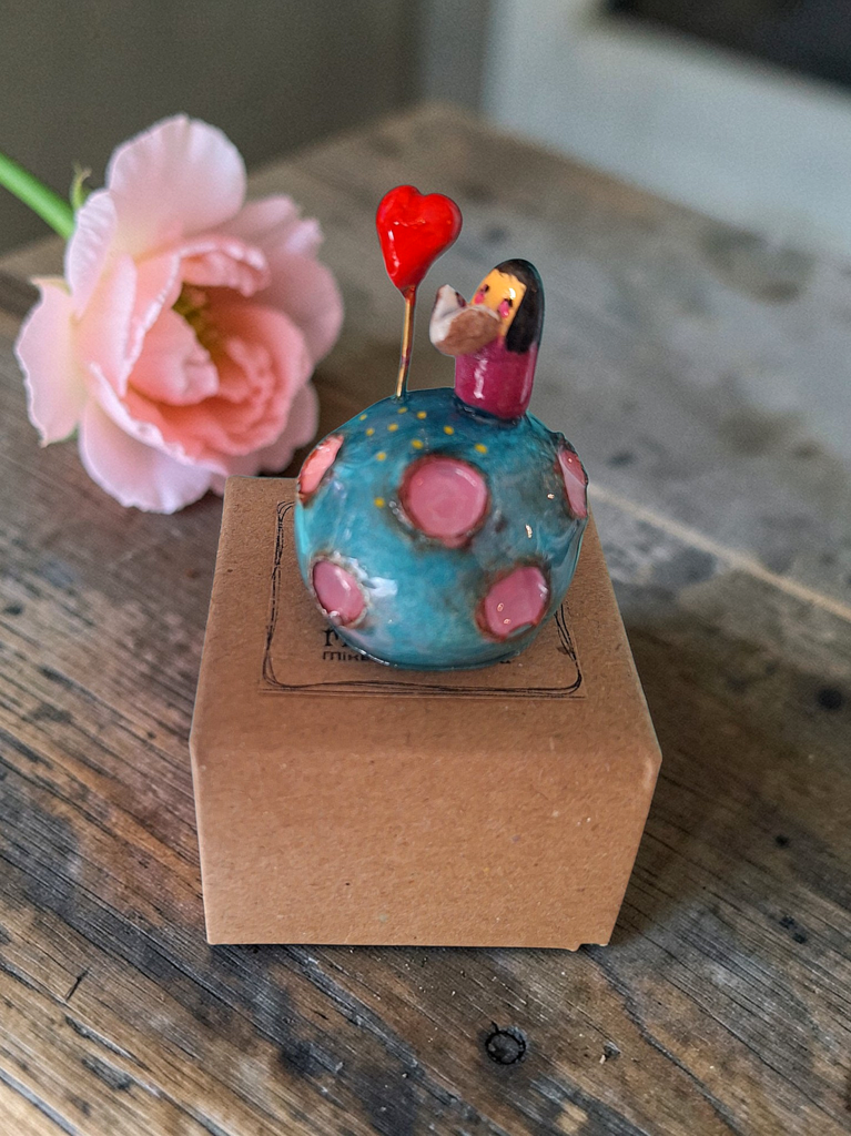 Μινιατούρες Πλανήτης με Κορίτσι