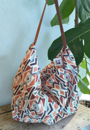 Τσάντα Ώμου Slouchy Γεωμετρίες