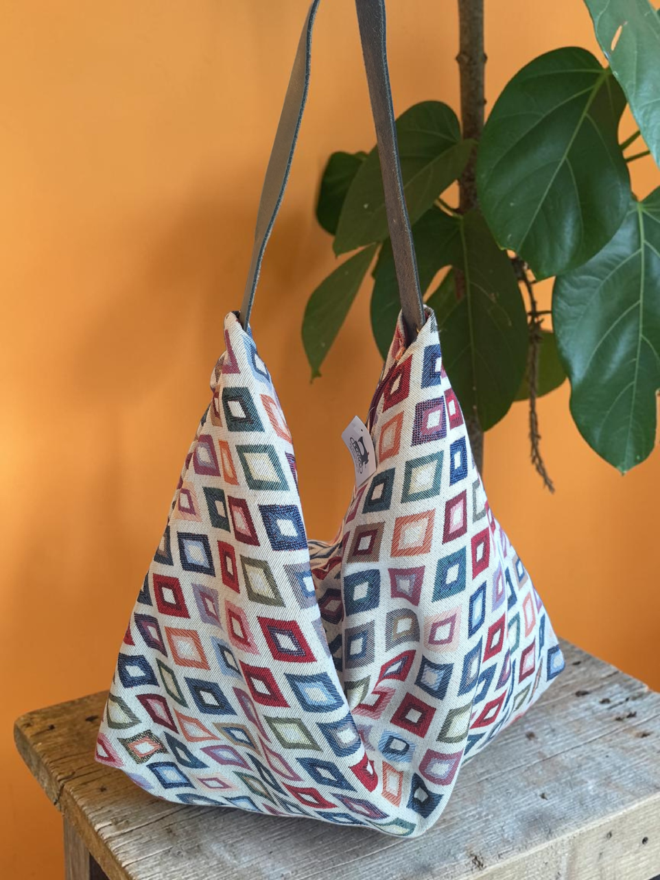 Τσάντα Ώμου Slouchy Ρόμβοι