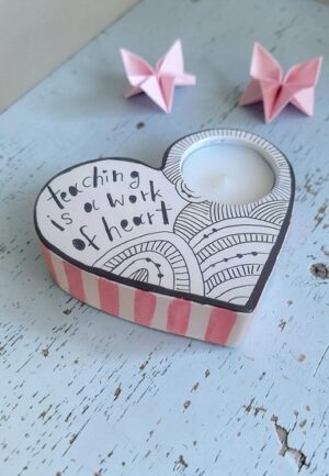 Ρεσό "Teaching is a work of heart", Ασπρόμαυρο